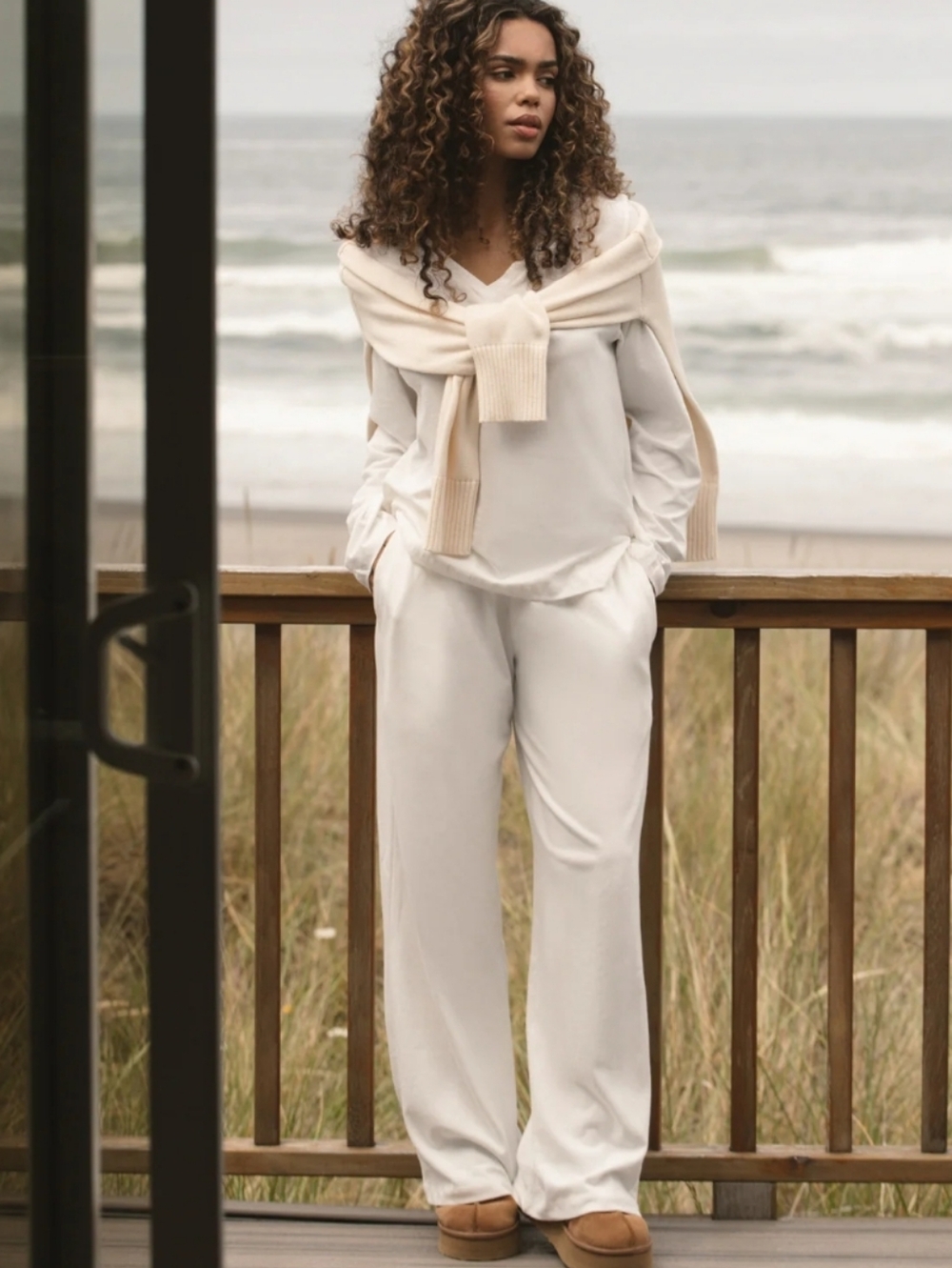 SET Active Easy Parke Pants Size Medium in Seashell